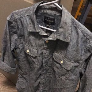 American Eagle Button Down